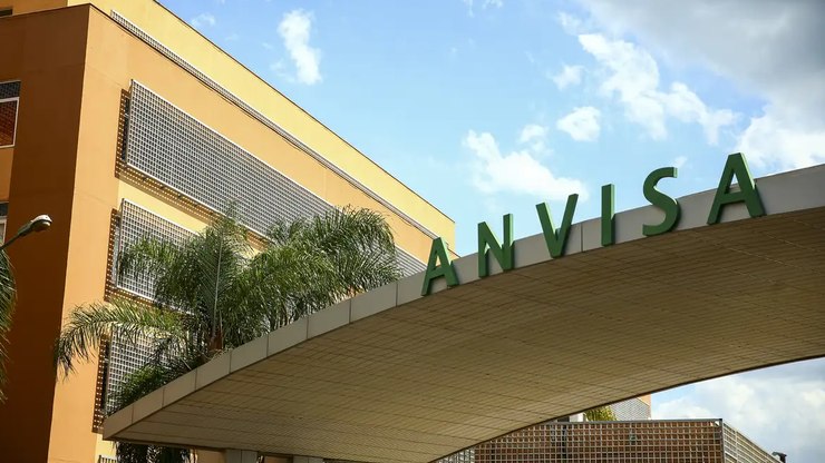 Anvisa%20recolhe%2036%20produtos%20em%20tr%C3%AAs%20dias%20de%202026%3B%20veja%20lista