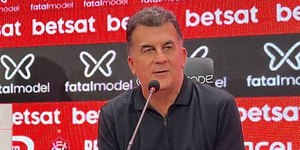 Presidente do Vitória cita "favorecimento" da CBF ao Palmeiras