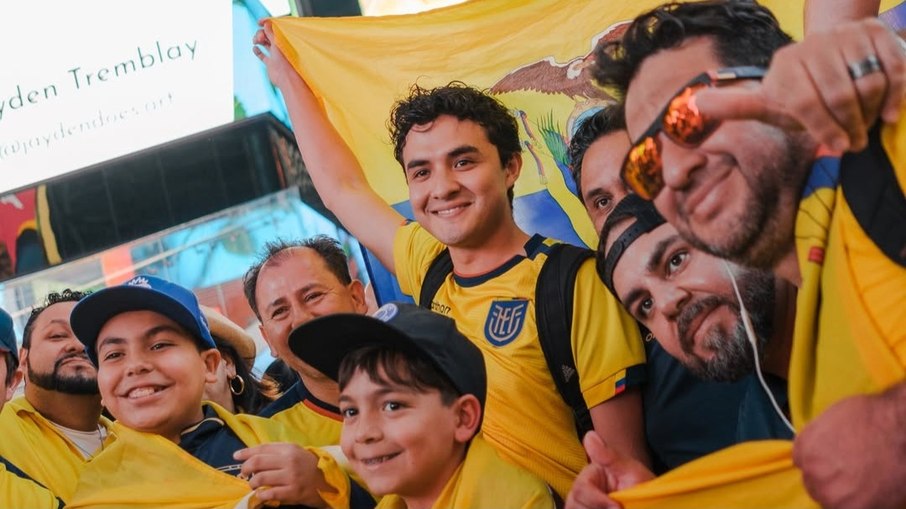 Torcida Equador x Alemanha