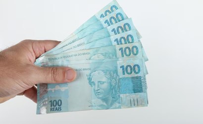 Brasil e Espanha firmam acordo para tributar super-ricos