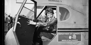 Expedição volta à ilha remota em busca do avião de Amelia Earhart