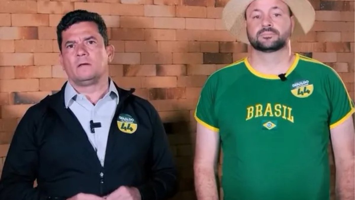 Senador Sergio Moro ao lado do candidato a prefeito de São José dos Pinhais (PR), Geraldo Mendes