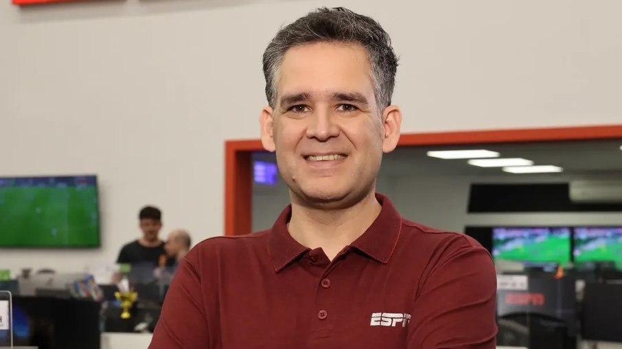Leonardo Bertozzi quebra o silêncio sobre ausência na ESPN Leonardo Bertozzi quebra o silêncio sobre ausência na ESPN