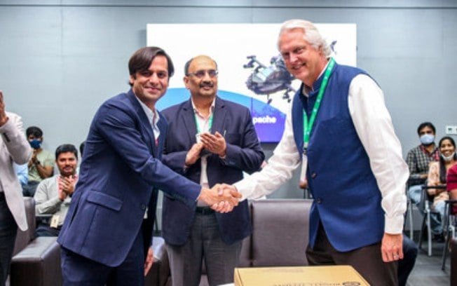 Boeing e Rossell Techsys - uma parceria de 100 mil entregas e cada vez mais forte