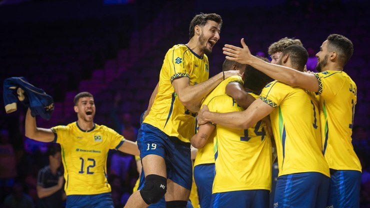 Bernardinho comanda nova geração do vôlei masculino; confira