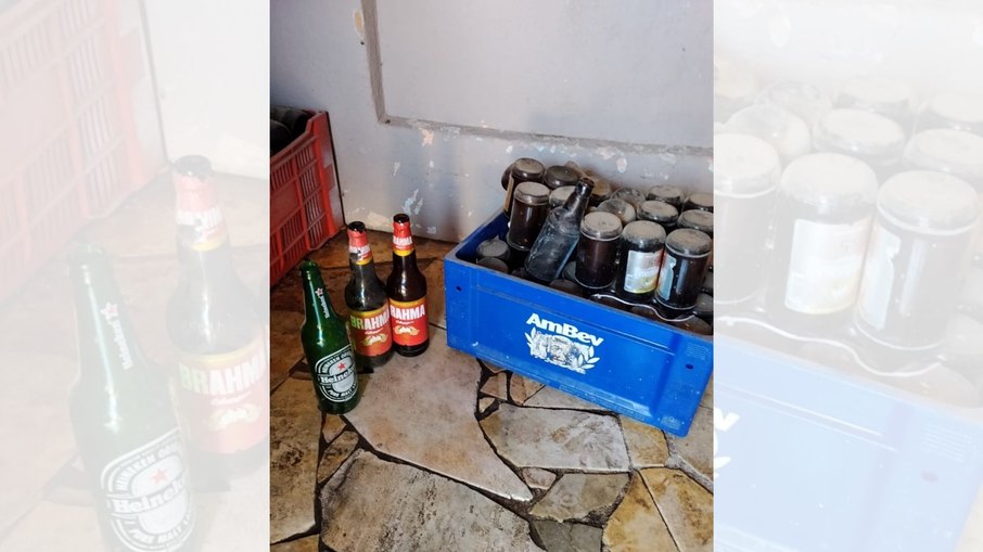 Menores são resgatados de alojamento de escolinha de futebol