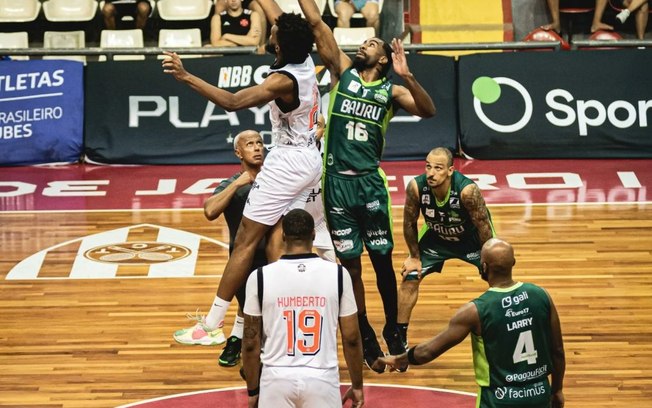 Bauru elimina o Vasco e avança às semifinais do NBB em jogo acirrado