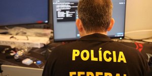 PF investiga desvio de R$ 813 milhões de empresas ligadas ao PIX