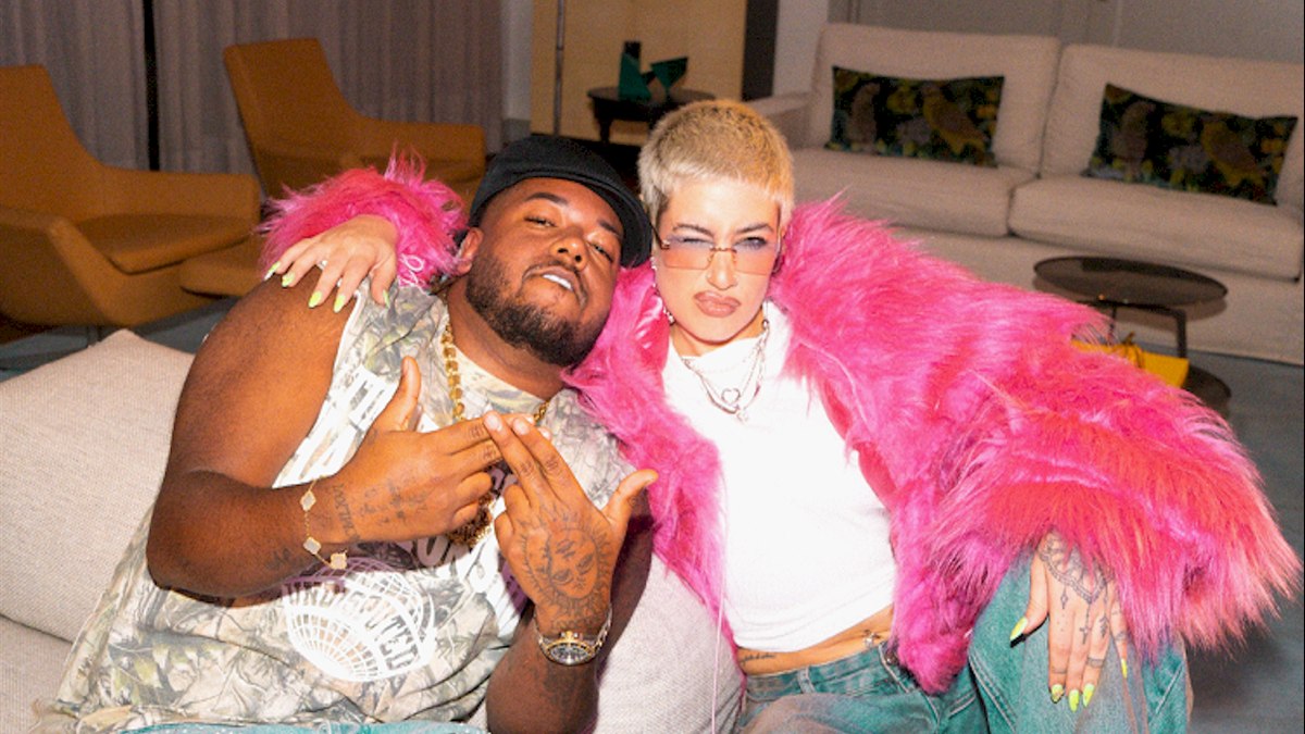 Clau e Vulgo FK unem o reggaeton e o R&B em 'Replay' Clau e Vulgo FK unem o reggaeton e o R&B em 'Replay'