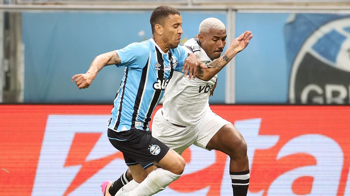 Com gol de goleiro, Grêmio e Botafogo empatam pelo Brasileiro