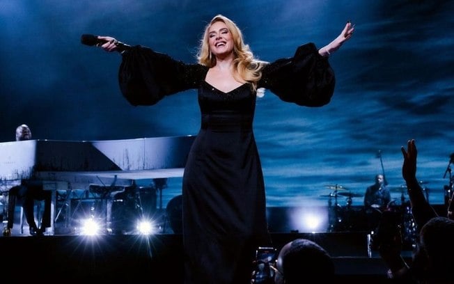 Adele diz que não tem novos planos e anuncia pausa na música