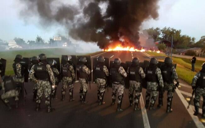 Greve geral contou com atos em todas as capitais brasileiras, além de Brasília; houve bloqueios em rodovias