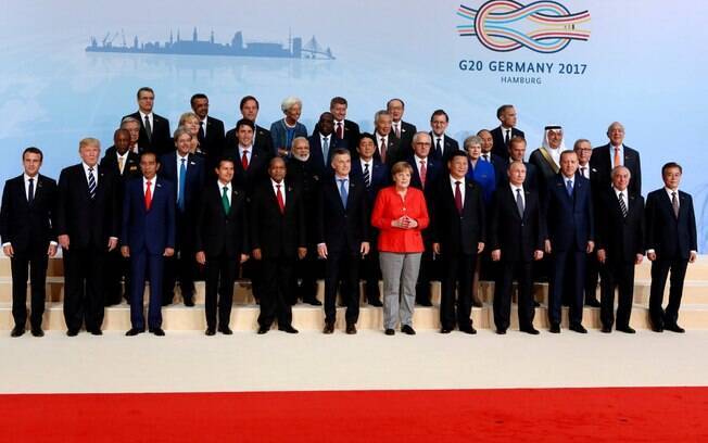 Foto dos líderes das 20 maiores economias mundiais, juntos durante a Cúpula do G20, foi divulgada nesta sexta (7)