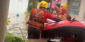 Chuva afeta 100 casas e mobiliza resgates com bote em Sumaré (SP)
