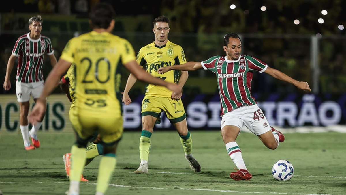 Mirassol e Fluminense se enfrentam nesta quinta-feira (6) Mirassol e Fluminense se enfrentam nesta quinta-feira (6)