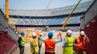 Obras do Camp Nou avançam e Barça inicia contagem para retorno