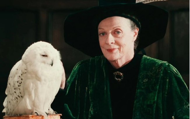 Elenco de Harry Potter relembra gentileza e grandeza de Maggie Smith