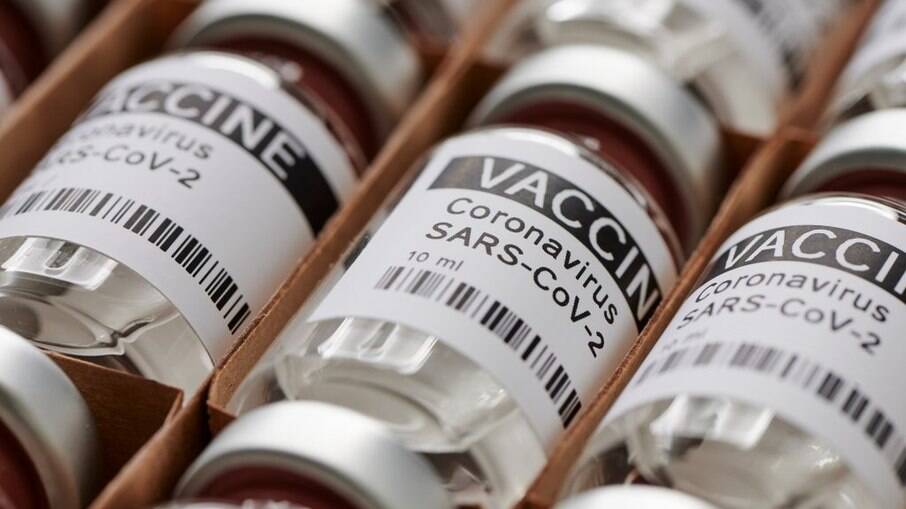 Novavax: Nova vacina dos EUA deve ser produzida até o final de 2021