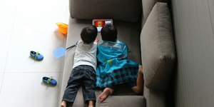 Telas e atraso na fala infantil preocupam especialistas