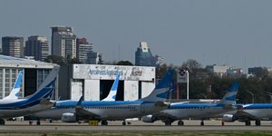 Aeronáutica abre concurso com salários de até R$ 8,2 mil