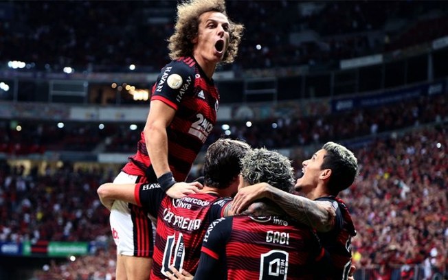 Com quatro representantes, Flamengo domina seleção da 18ª rodada do Brasileiro