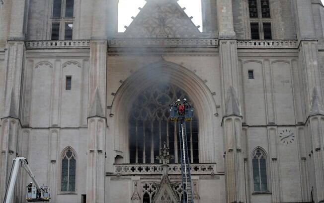 Incêndio atingiu a catedral no último dia 18.