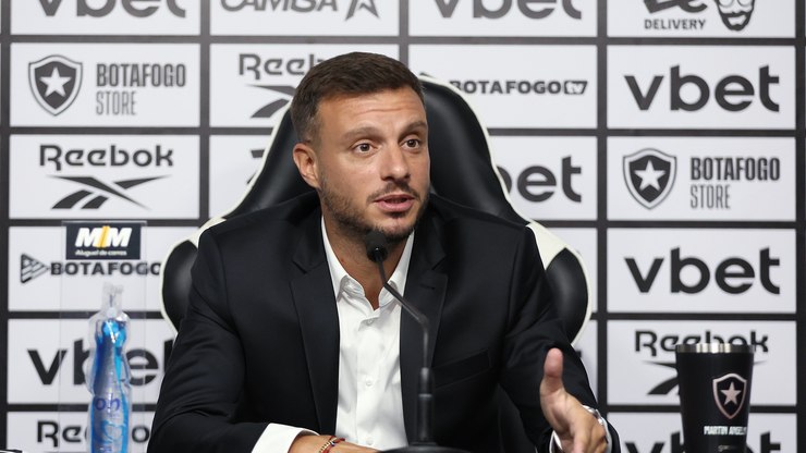 Botafogo anuncia demissão de&nbsp;Martín Anselmi&nbsp;do comando da equipe