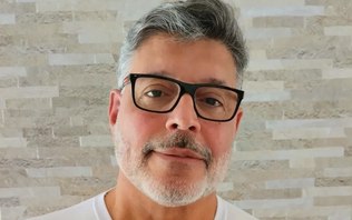 Xi! Alexandre Frota aponta comportamento controverso de Carla ...