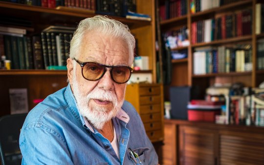 Autor Manoel Carlos está sob cuidados por Parkinson