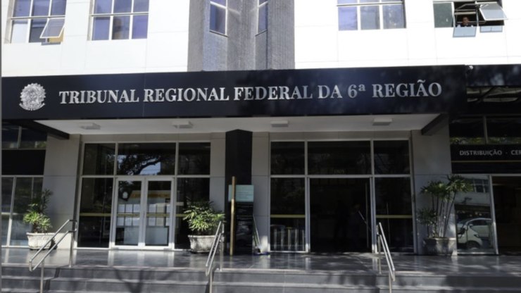Lacuna na lei dá a Bolsonaro direito a seguranças e motoristas