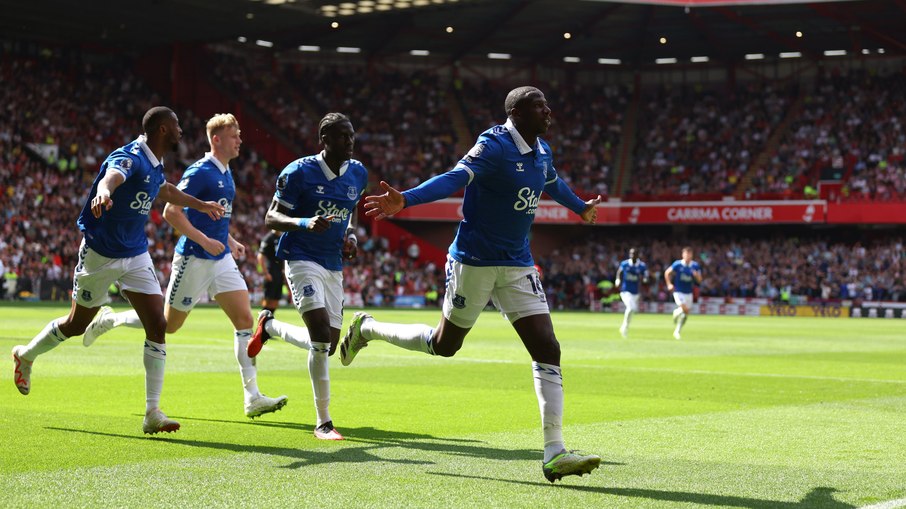 Everton atualmente ocupa a 18ª colocação da Premier League Everton atualmente ocupa a 18ª colocação da Premier League