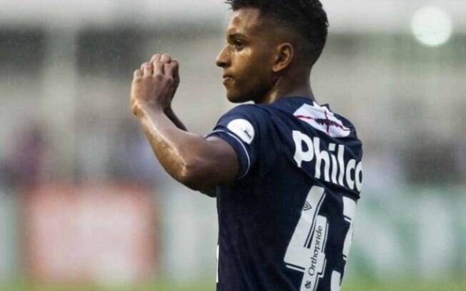 Rodrygo é a nova aposta da base do Santos Rodrygo é a nova aposta da base do Santos