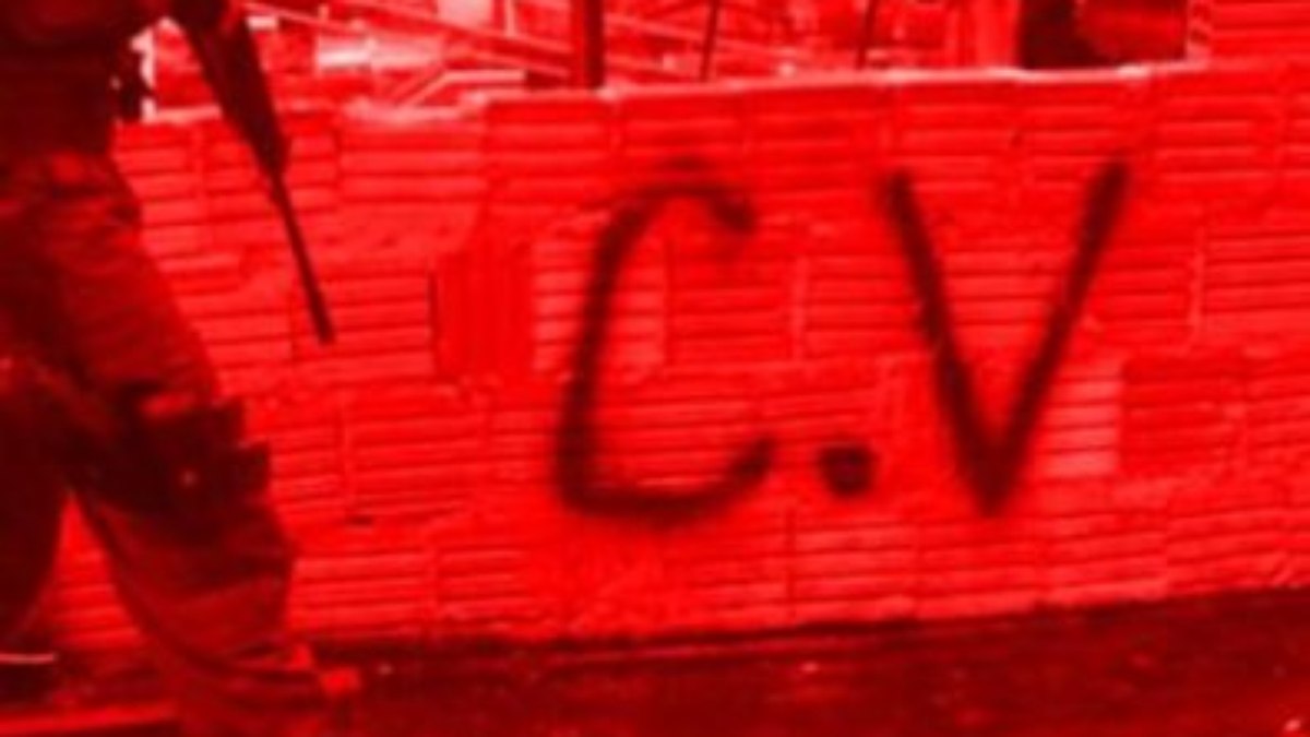 POR QUEM OS SINOS DOBRAM? POR QUEM OS SINOS DOBRAM?