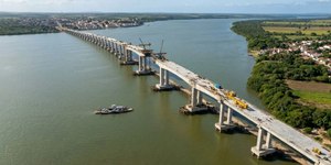 Ponte no maior rio do Brasil vai substituir travessia de balsa