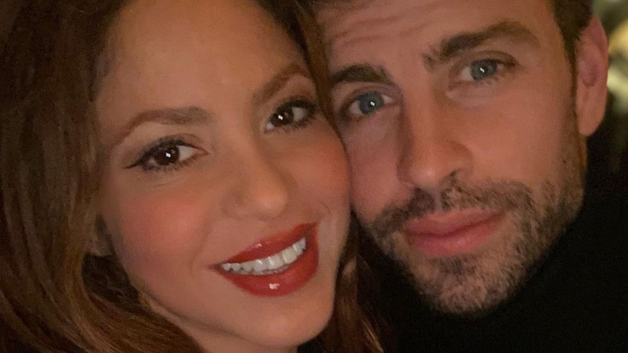 Segundo jornalista, Shakira e Piqué tinham um relacionamento aberto