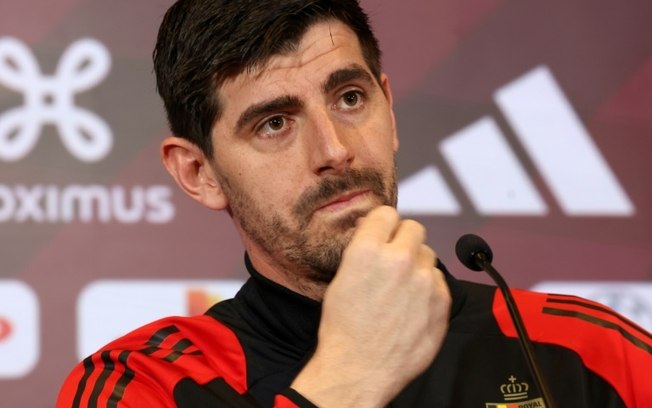 O goleiro belga Thibaut Courtois durante entrevista coletiva nesta terça-feira, em Tubize O goleiro belga Thibaut Courtois durante entrevista coletiva nesta terça-feira, em Tubize