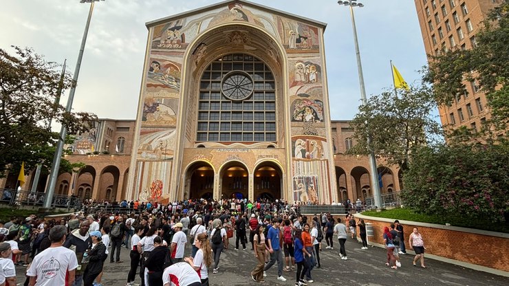 Arcebispo de Aparecida pede desarmamento e atenção à fome