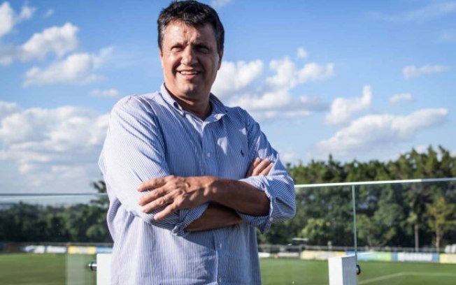 Adilson Batista atualmente trabalha nas categorias de base do Cruzeiro 