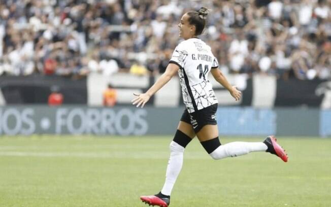 Corinthians atropela Palmeiras em casa e se classifica para semifinal da Supercopa Feminina