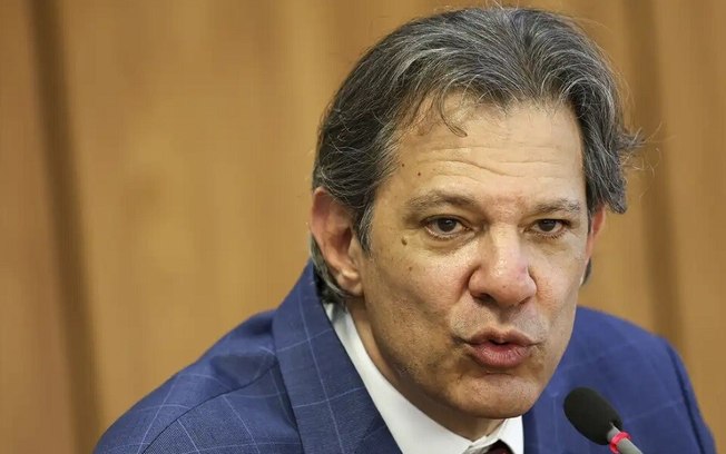 Haddad conversará com papa Francisco sobre taxação de super-ricos