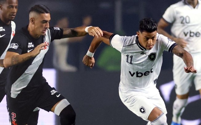 Botafogo ainda tem a condenada Chapecoense pela frente Botafogo ainda tem a condenada Chapecoense pela frente