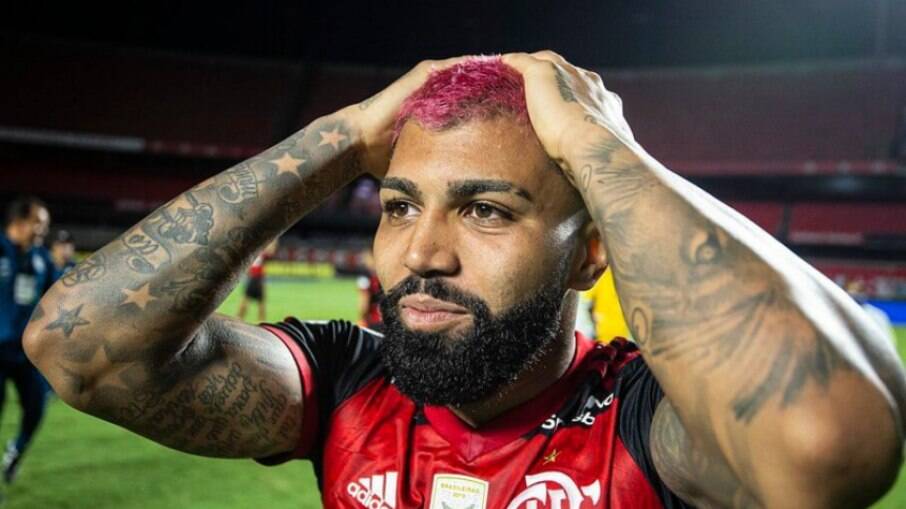Não é a primeira vez que o atacante do Flamengo se envolve em polêmica