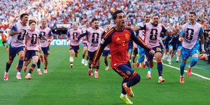 Herói da Copa manda indireta para o Barcelona após desejo do PSG