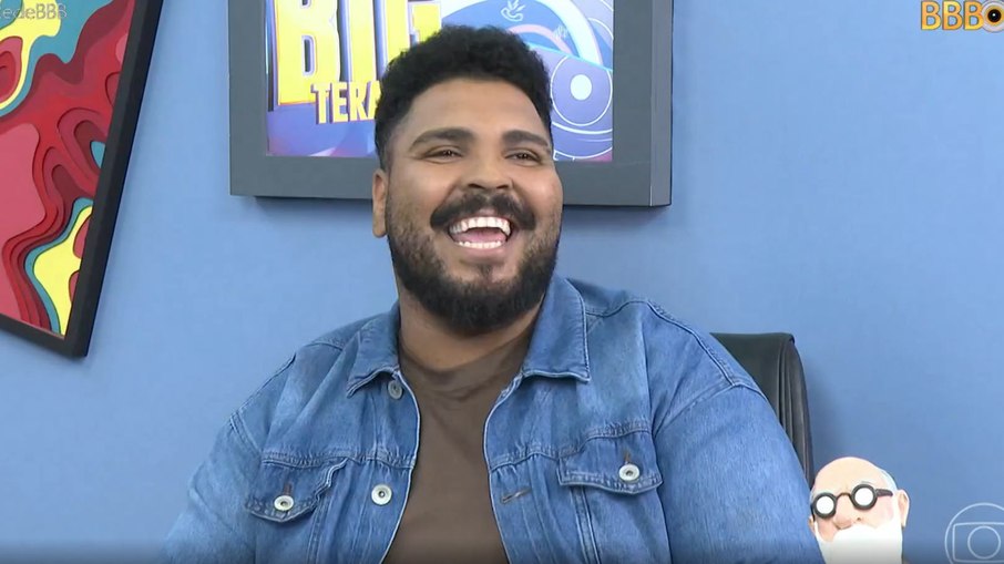 Paulo Vieira ironizou concorrentes da Globo no 'Big Terapia' do 'BBB 23'