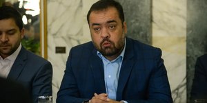 Cláudio Castro é alvo de buscas da PF em investigação do Master