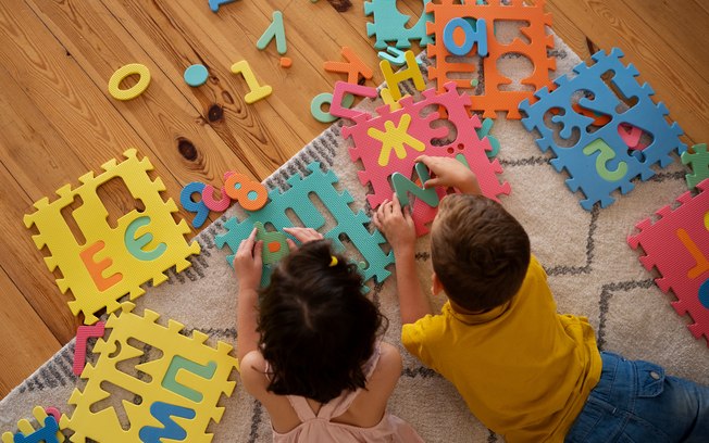 Mais de 632 mil crianças estão na fila de espera para creche no Brasil, aponta MEC