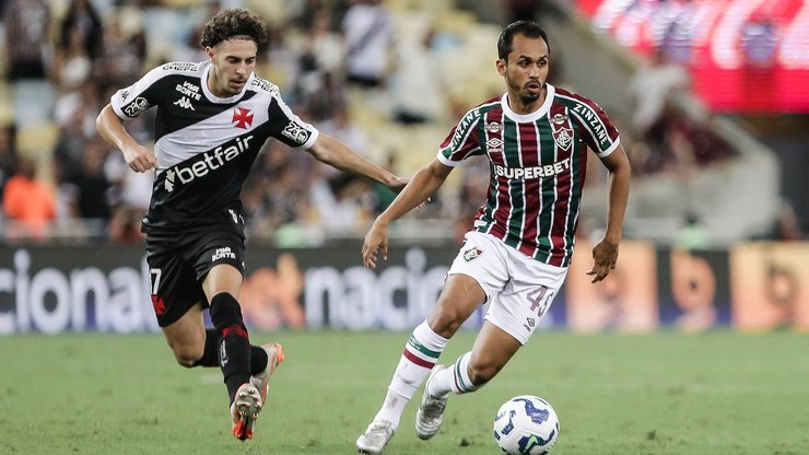 De virada! Fluminense bate Vasco e volta a vencer no Brasileirão