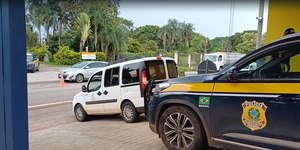 Adolescente sem permissão para dirigir é resgatado pela PRF