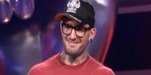 Campeão do primeiro The Voice morre em lago