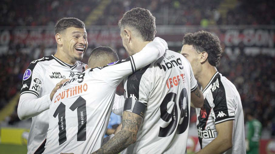 Vasco e Puerto Cabello se enfrentam nesta terça-feira pela Copa Sul-Americana Vasco e Puerto Cabello se enfrentam nesta terça-feira pela Copa Sul-Americana